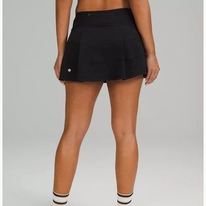 Lululemon pace rival skirt